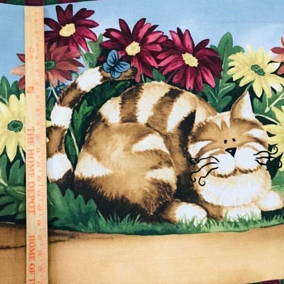 Daisy Kingdom Attack Cat Quilt Fabric - Picture 4 of 6